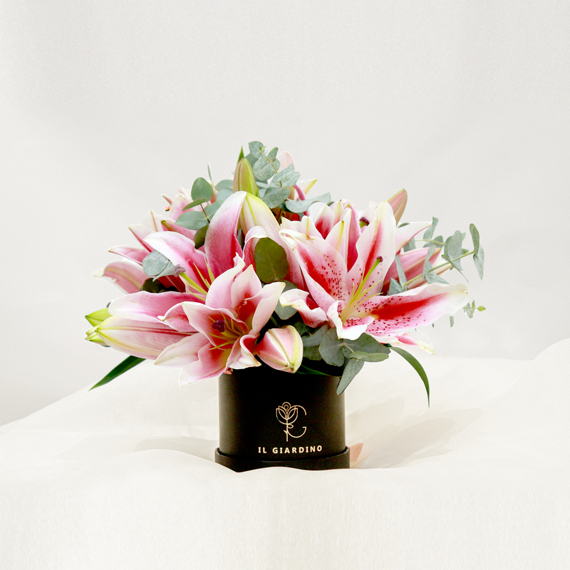 Mini Box of Lilies (Black box/White box)